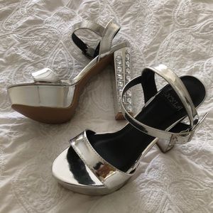 Metallic heels N.Y.L.A